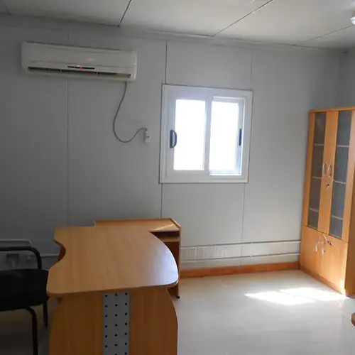 سواتر ومظلات الرياض