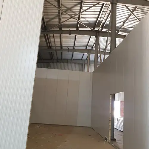 سواتر ومظلات الرياض